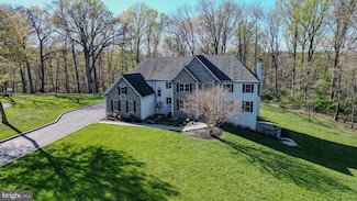 232 Foxcroft Rd, Broomall, PA 19008