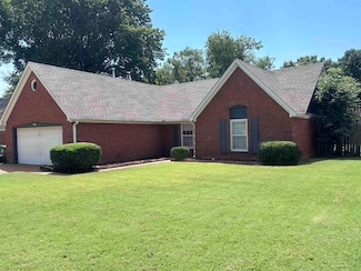 7001 Rockingham Rd, Memphis, TN 38125