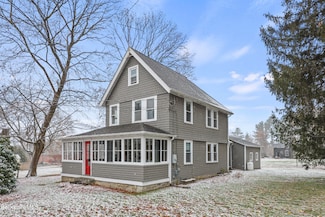 155 Laurel St, Lee, MA 01238