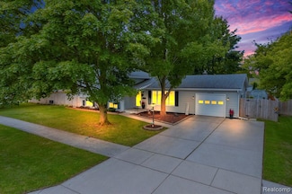 1234 Wisconsin Ave, Marysville, MI 48040