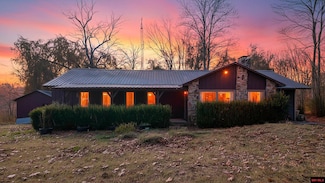 3507 Cr 232, Thayer, MO 65791