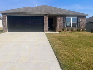 4136 King River Trail, Bauxite, AR 72011