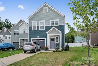 9025 Henry Thoreau Rd, Charlotte, NC 28214