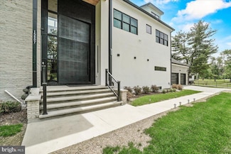 15807 Thompson Rd, Silver Spring, MD 20905