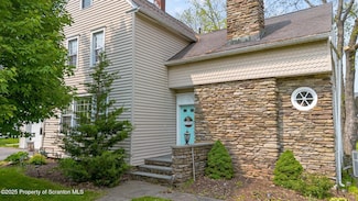 114 Spring St, Clarks Green, PA 18411