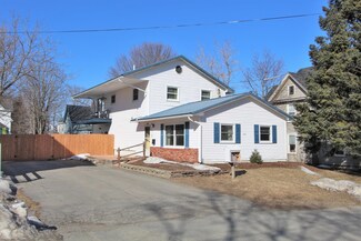 140 Palm St, Bangor, ME 04401