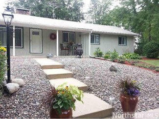 8409 Kennedy Memorial Dr, St. Bonifacius, MN 55375