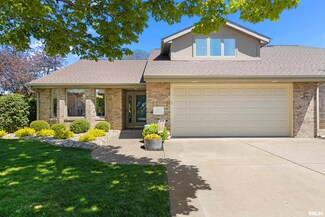 617 Country Club Ln, Pekin, IL 61554