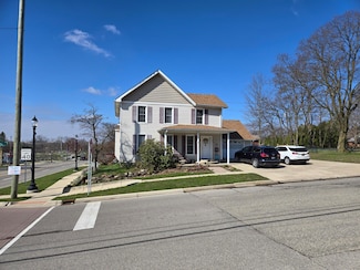 101 N Lewis St, Saline, MI 48176