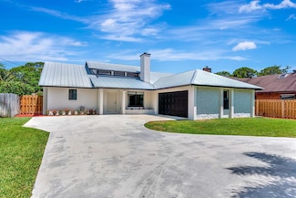 18975 SE County Line Rd, Jupiter, FL 33469