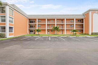 1900 68th St N Unit 103, Saint Petersburg, FL 33710