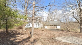 12910 Wilbur Rd, Clinton, MI 49236