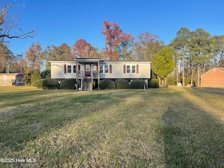 2537 Whichards Beach Rd, Chocowinity, NC 27817