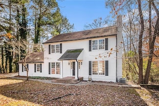 7935 Sweetwater Dr, Douglasville, GA 30135