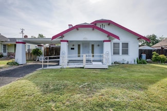1643 N Thorne Ave, Fresno, CA 93704