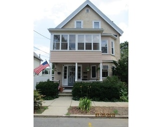 12 Concord St Unit 1, Lynn, MA 01902
