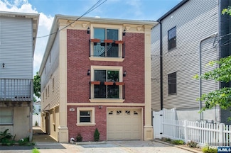 59B Bleecker St Unit B, Jersey City, NJ 07307