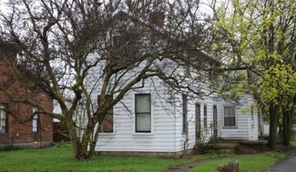 720 W Columbia St, Springfield, OH 45504