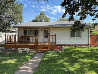 934 E 7th Ave, Hutchinson, KS 67501