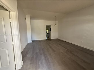 18942 NW 86th Ct Unit 4106, Hialeah, FL 33015