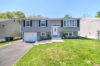 32 Fern St, West Haven, CT 06516