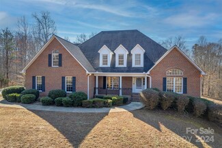 2521 Hudlow Rd, Forest City, NC 28043