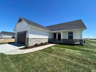 6859 Genesis Way, Bettendorf, IA 52722