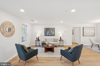 4120 Applegate Ct, Suitland, MD 20746