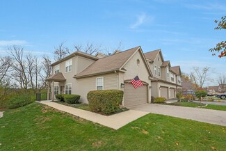 2826 Cobblestone Dr, Crystal Lake, IL 60012