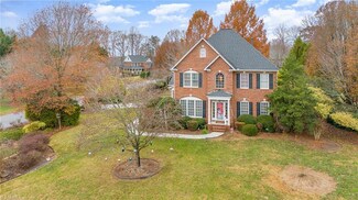 1679 Deer Run Ct, Oak Ridge, NC 27310