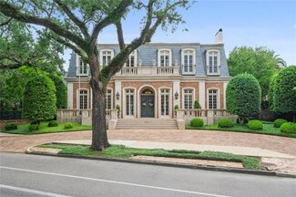 5931 Saint Charles Ave, New Orleans, LA 70115