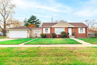 14420 Trenton Rd, Southgate, MI 48195