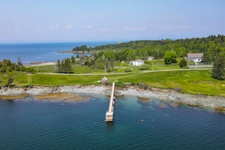 6 Benson Rd, North Haven, ME 04853