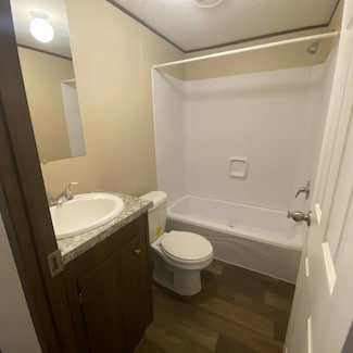 151 Ginny Ln, Thomasville, GA 31792