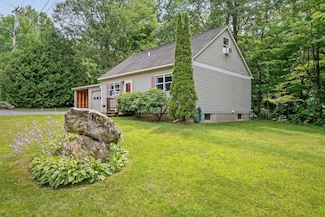 17 Burnett Ct, Richmond, VT 05477