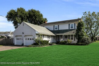 1 Gail Dr, Monmouth Beach, NJ 07750