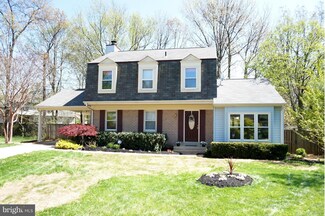 2002 Blue Ridge Ct, Herndon, VA 20170
