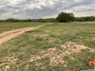 172 Sylas Hayes Loop, Leming, TX 78050