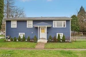 1174 Madrid Dr, Akron, OH 44313
