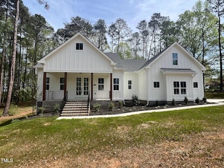 30 Tamaran Ct, Spring Hope, NC 27882