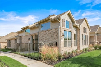 2619 Saint Helena Ln, Grand Prairie, TX 75054