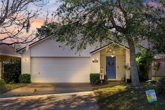 1493 Hyde Park Dr, Winter Park, FL 32792