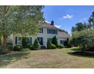 3699 Diamond Hill Rd, Cumberland, RI 02864