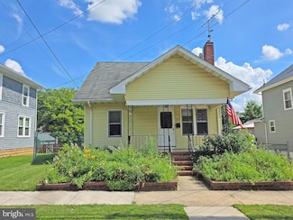 54 E Union St, Bordentown, NJ 08505