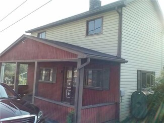 529 Tukosh St, Tarrs, PA 15688
