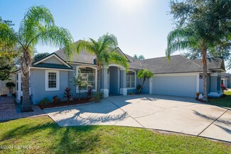 3784 Southbank Cir, Green Cove Springs, FL 32043