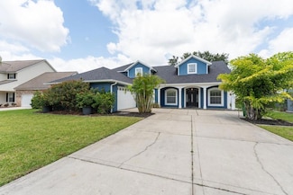 19627 Spring Oak Dr, Eustis, FL 32736