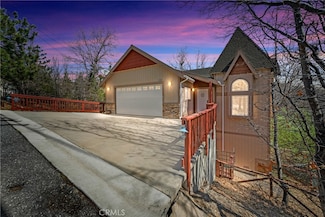 28136 N Bay Rd, Lake Arrowhead, CA 92352