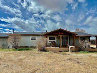 16 Ortiz Ln, Ranchos de Taos, NM 87557