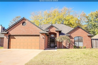 504 Oakdale Dr, Enid, OK 73703
